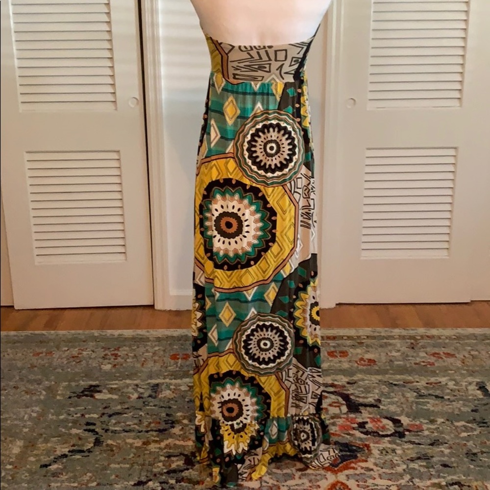 Dress - Picture 5 of 5